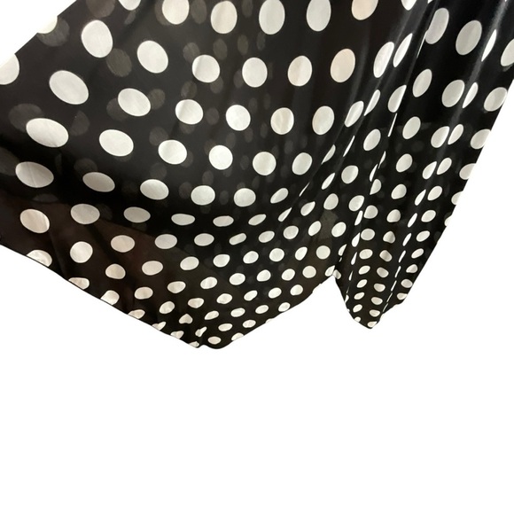 Simply Couture Polka Dot Sleeveless Handkerchief Hem Dress - in Black and White - Picture 4 of 13